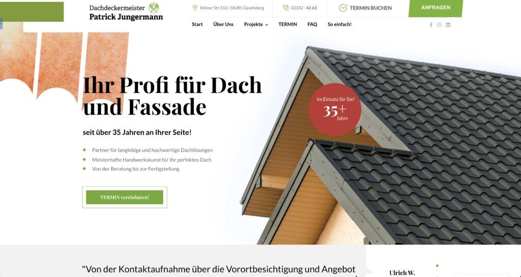 Website-Screenshot für Dachdeckermeister Patrick Jungermann mit einer besonderen Website mit einem Hausdach aus dunklen Schindeln, Kontaktdaten, Navigationsmenü und einem Text, der die über 35-jährige Erfahrung des Webdesigners vor ort in den Bereichen Dach und Fassade hervorhebt.
